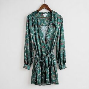 Chic Green Floral Long Sleeve Dress